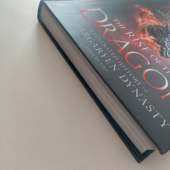 The Rise Of The Dragon Coffee Table Book Hardcover George R. Martin - Picture 5 of 12